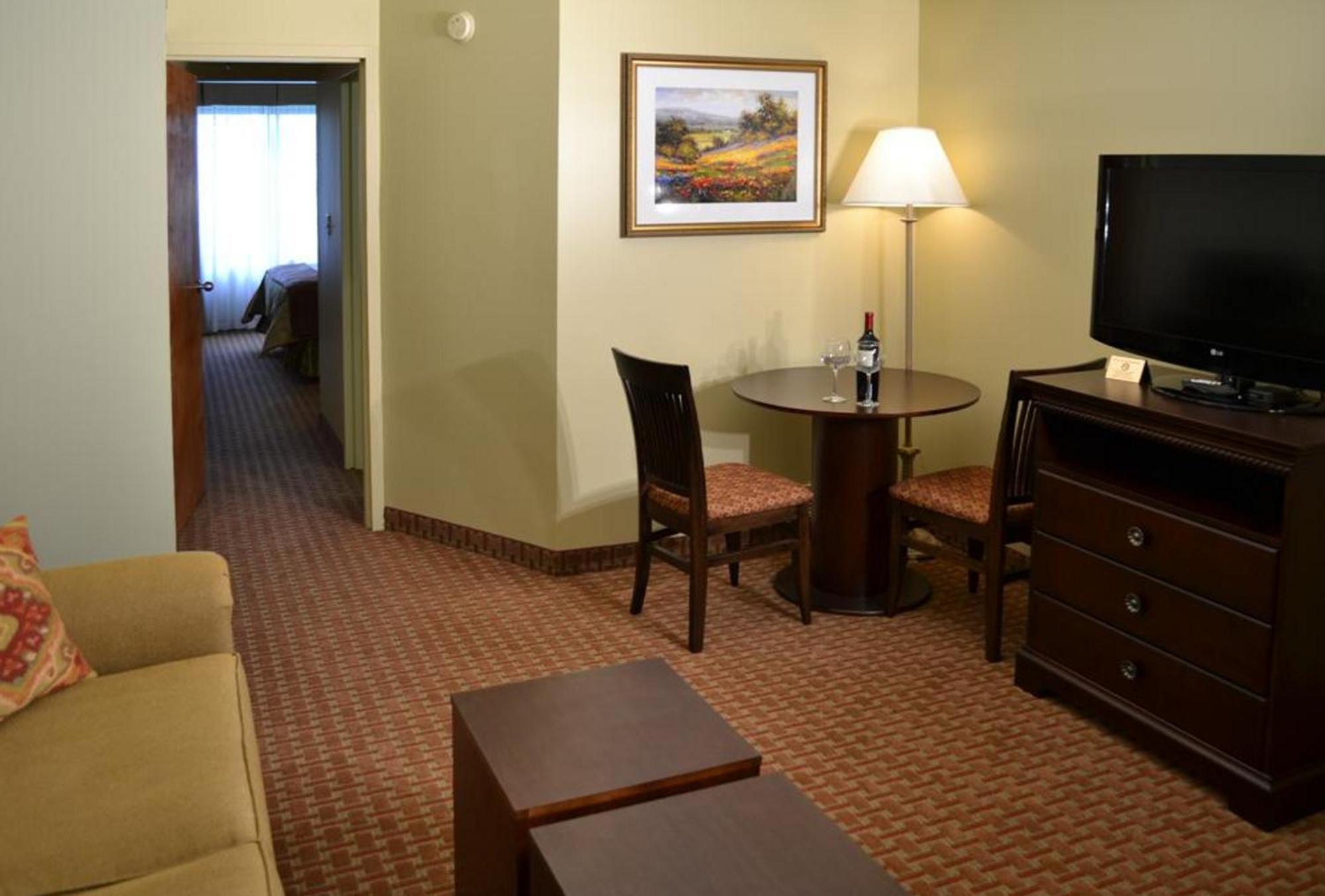 Euro-Suites Hotel Morgantown Extérieur photo