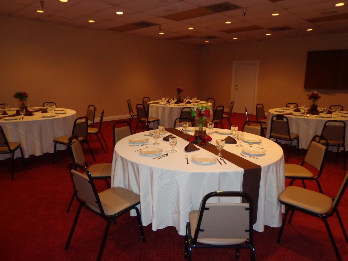 Euro-Suites Hotel Morgantown Extérieur photo